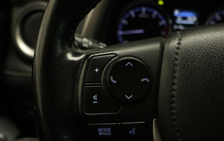 Toyota RAV4, 2017 год, 2 677 000 рублей, 10 фотография