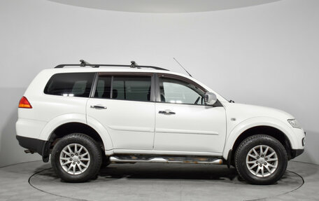 Mitsubishi Pajero Sport II рестайлинг, 2011 год, 1 675 000 рублей, 4 фотография