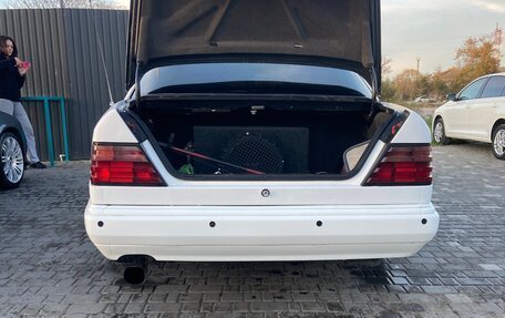 Mercedes-Benz E-Класс, 1994 год, 545 000 рублей, 9 фотография