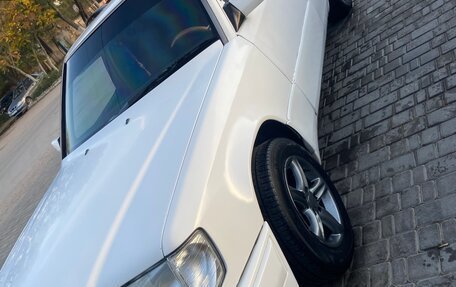 Mercedes-Benz E-Класс, 1994 год, 545 000 рублей, 6 фотография