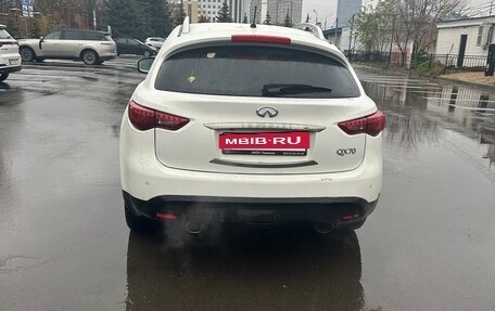 Infiniti QX70, 2015 год, 2 270 000 рублей, 4 фотография