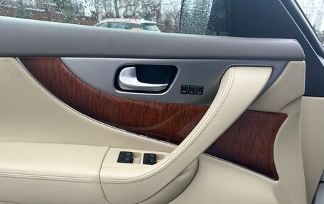 Infiniti QX70, 2015 год, 2 270 000 рублей, 7 фотография