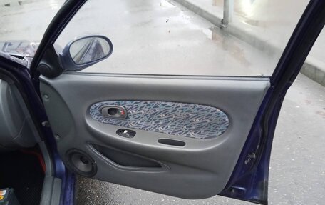 KIA Sephia II, 1998 год, 100 000 рублей, 7 фотография