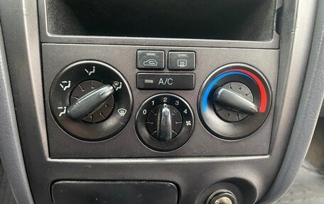 Hyundai Elantra III, 2003 год, 215 000 рублей, 13 фотография