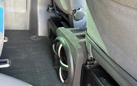 Volkswagen Caravelle T5, 2005 год, 1 299 999 рублей, 14 фотография