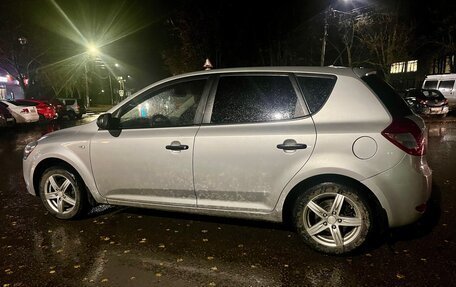 KIA cee'd I рестайлинг, 2011 год, 539 000 рублей, 2 фотография