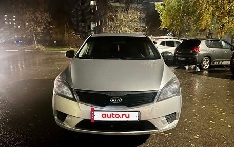 KIA cee'd I рестайлинг, 2011 год, 539 000 рублей, 4 фотография