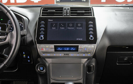 Toyota Land Cruiser Prado 150 рестайлинг 2, 2022 год, 5 398 000 рублей, 15 фотография