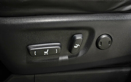 Toyota Land Cruiser Prado 150 рестайлинг 2, 2022 год, 5 398 000 рублей, 24 фотография