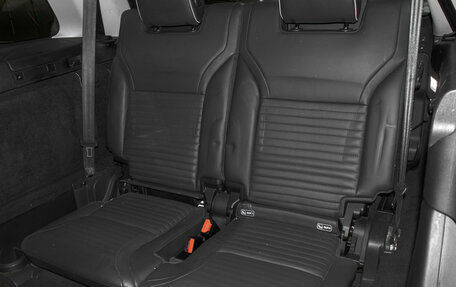 Land Rover Discovery IV, 2017 год, 3 498 000 рублей, 26 фотография