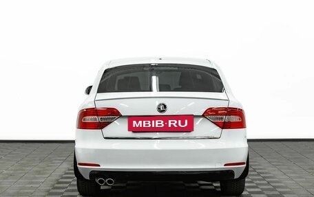 Skoda Superb III рестайлинг, 2014 год, 1 095 000 рублей, 5 фотография