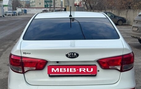 KIA Rio III рестайлинг, 2015 год, 957 000 рублей, 3 фотография