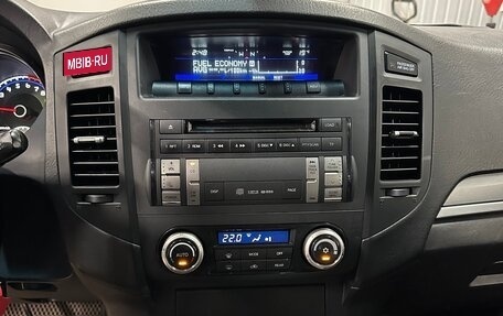 Mitsubishi Pajero IV, 2011 год, 1 200 000 рублей, 15 фотография