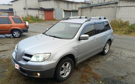 Mitsubishi Outlander III рестайлинг 3, 2003 год, 510 000 рублей, 1 фотография