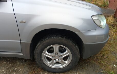 Mitsubishi Outlander III рестайлинг 3, 2003 год, 510 000 рублей, 8 фотография