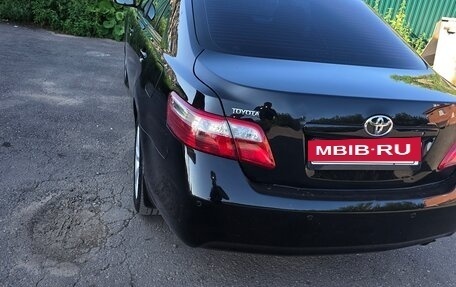 Toyota Camry, 2011 год, 1 150 000 рублей, 5 фотография