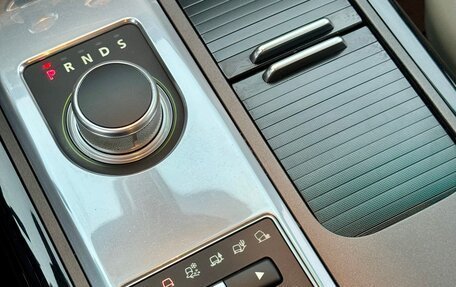 Land Rover Range Rover III, 2011 год, 2 390 000 рублей, 11 фотография