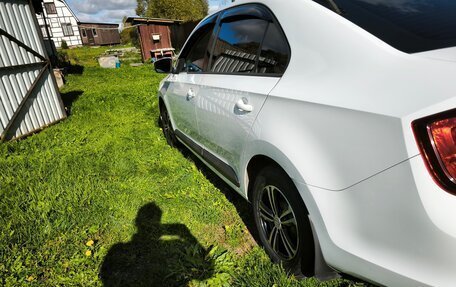 Skoda Rapid I, 2018 год, 880 000 рублей, 4 фотография