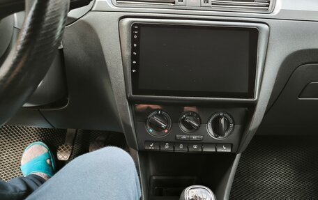 Skoda Rapid I, 2018 год, 880 000 рублей, 15 фотография