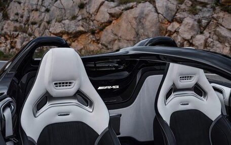 Mercedes-Benz AMG GT, 2025 год, 156 000 000 рублей, 7 фотография