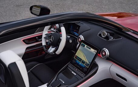 Mercedes-Benz AMG GT, 2025 год, 156 000 000 рублей, 8 фотография