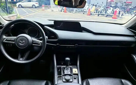 Mazda 3, 2021 год, 1 200 000 рублей, 8 фотография