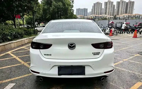 Mazda 3, 2021 год, 1 200 000 рублей, 7 фотография