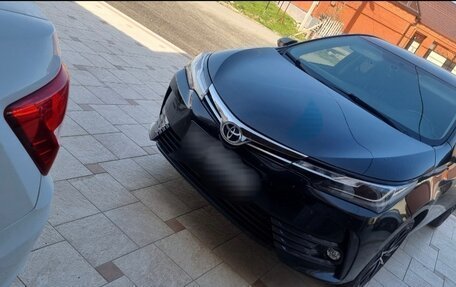 Toyota Corolla, 2018 год, 1 630 000 рублей, 2 фотография