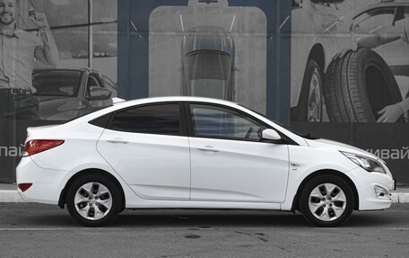 Hyundai Solaris II рестайлинг, 2015 год, 825 000 рублей, 5 фотография
