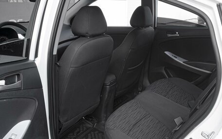 Hyundai Solaris II рестайлинг, 2015 год, 825 000 рублей, 11 фотография