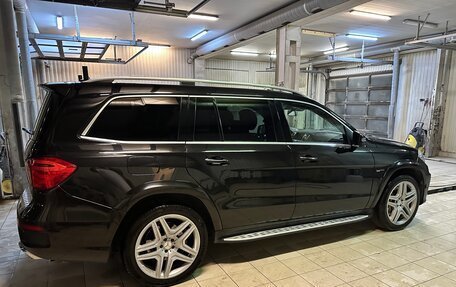 Mercedes-Benz GL-Класс, 2012 год, 2 700 000 рублей, 1 фотография