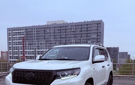 Toyota Land Cruiser Prado 150 рестайлинг 2, 2020 год, 5 100 000 рублей, 1 фотография