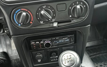 Chevrolet Niva I рестайлинг, 2018 год, 950 000 рублей, 9 фотография