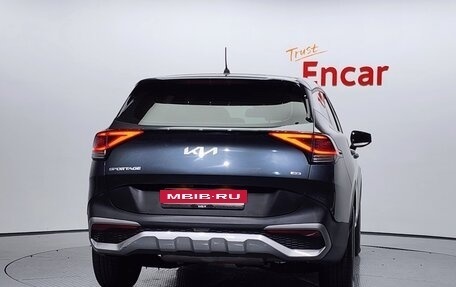 KIA Sportage IV рестайлинг, 2021 год, 2 300 000 рублей, 3 фотография