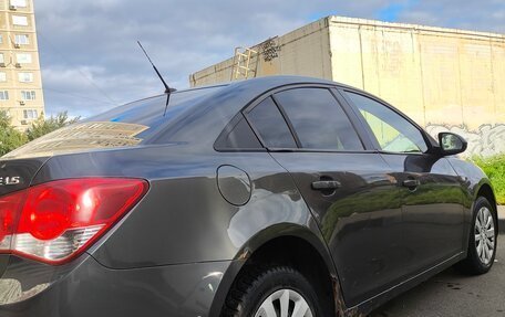 Chevrolet Cruze II, 2009 год, 410 000 рублей, 6 фотография