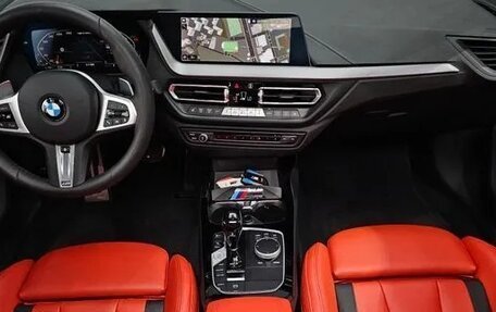 BMW 1 серия, 2024 год, 3 920 000 рублей, 6 фотография