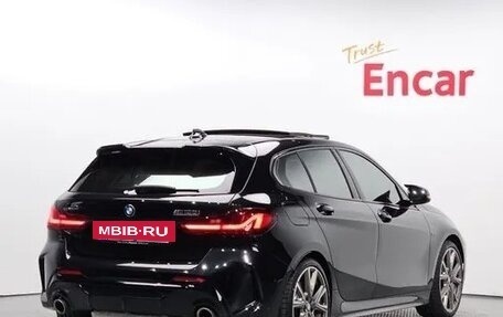 BMW 1 серия, 2024 год, 3 920 000 рублей, 2 фотография