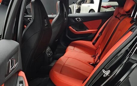 BMW 1 серия, 2024 год, 3 920 000 рублей, 15 фотография