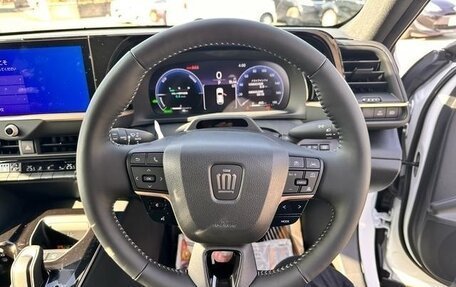 Toyota Crown, 2024 год, 4 450 000 рублей, 20 фотография