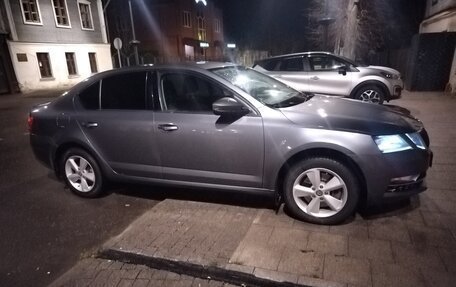 Skoda Octavia, 2018 год, 1 700 000 рублей, 3 фотография