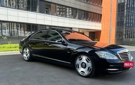Mercedes-Benz S-Класс, 2012 год, 2 100 000 рублей, 3 фотография
