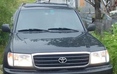 Toyota Land Cruiser 100 рестайлинг 2, 2001 год, 2 000 000 рублей, 1 фотография