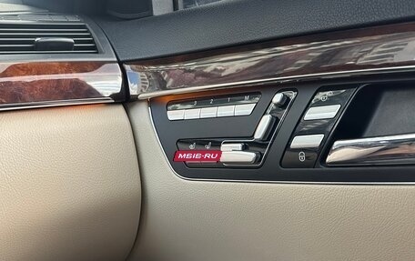 Mercedes-Benz S-Класс, 2012 год, 2 100 000 рублей, 21 фотография