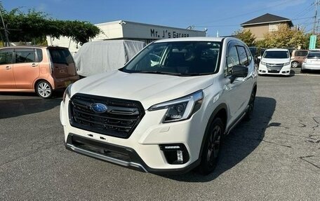 Subaru Forester, 2022 год, 1 900 000 рублей, 2 фотография