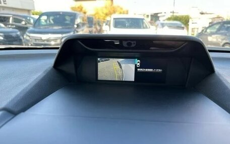 Subaru Forester, 2022 год, 1 900 000 рублей, 11 фотография