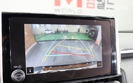 Toyota RAV4, 2022 год, 2 454 000 рублей, 11 фотография