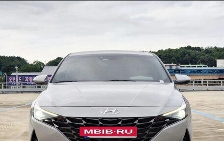 Hyundai Avante, 2021 год, 1 410 000 рублей, 2 фотография