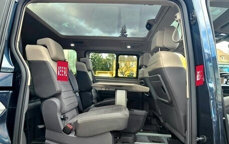 Volkswagen Multivan, 2025 год, 8 500 000 рублей, 10 фотография