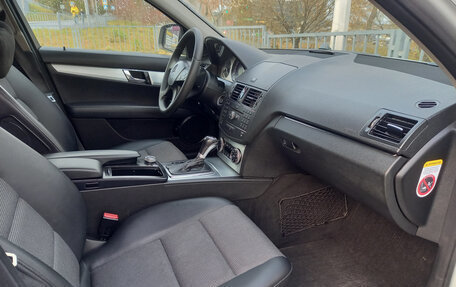 Mercedes-Benz C-Класс, 2007 год, 700 000 рублей, 8 фотография