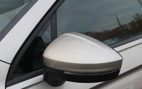 Volkswagen Tiguan II, 2020 год, 2 556 000 рублей, 5 фотография